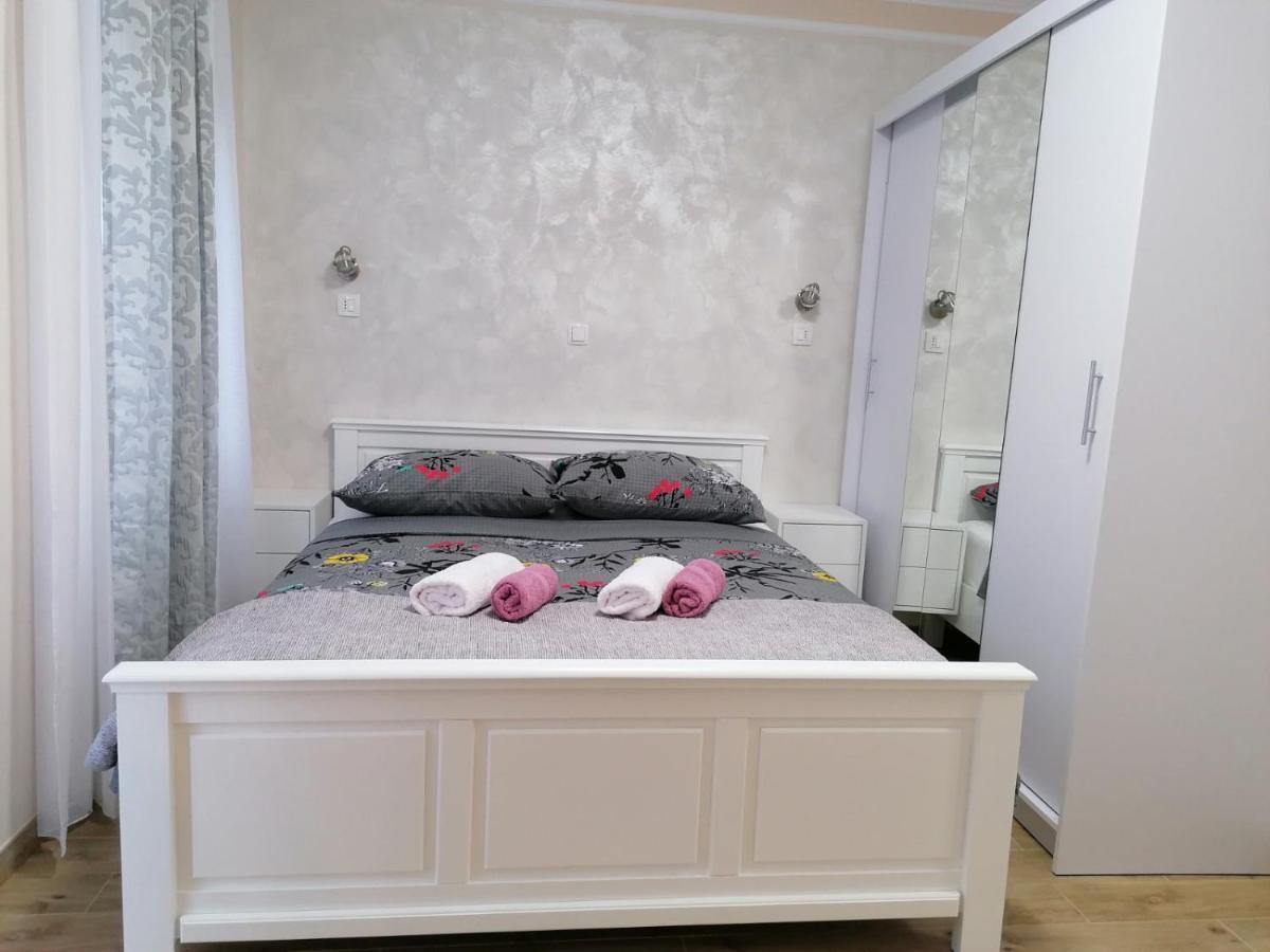 Apartman Lusetic Opatija Exteriör bild