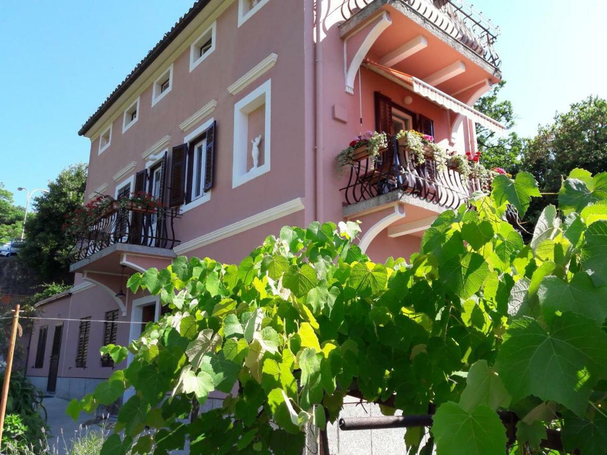 Apartman Lusetic Opatija Exteriör bild