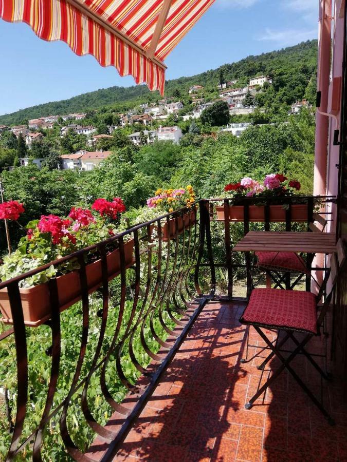 Apartman Lusetic Opatija Exteriör bild